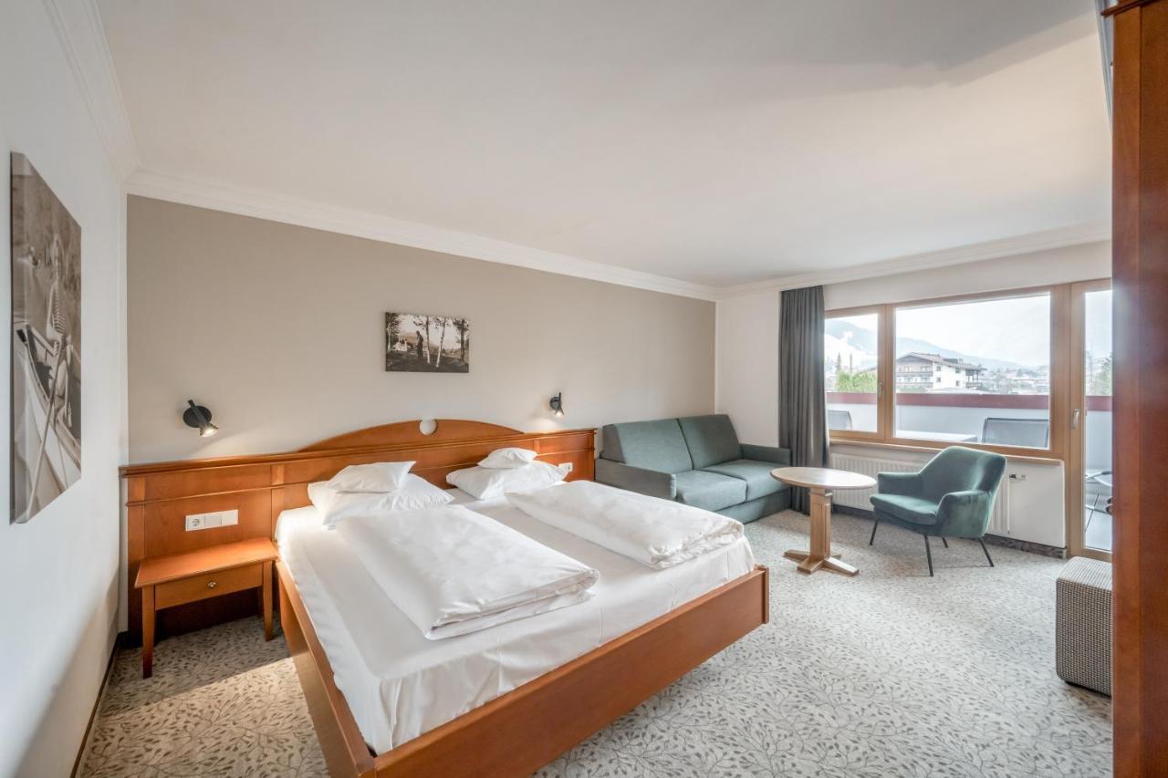 Hotel Zum Gourmet Seefeld in Tirol Bagian luar foto