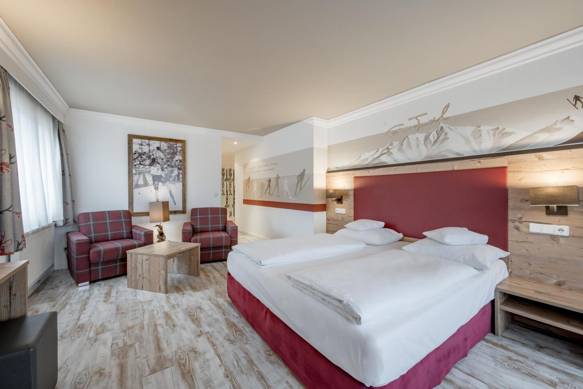 Hotel Zum Gourmet Seefeld in Tirol Ruang foto